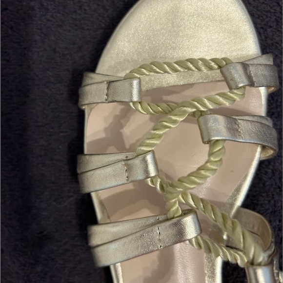 Leather Sandals worn twice - Picture 4 of 8